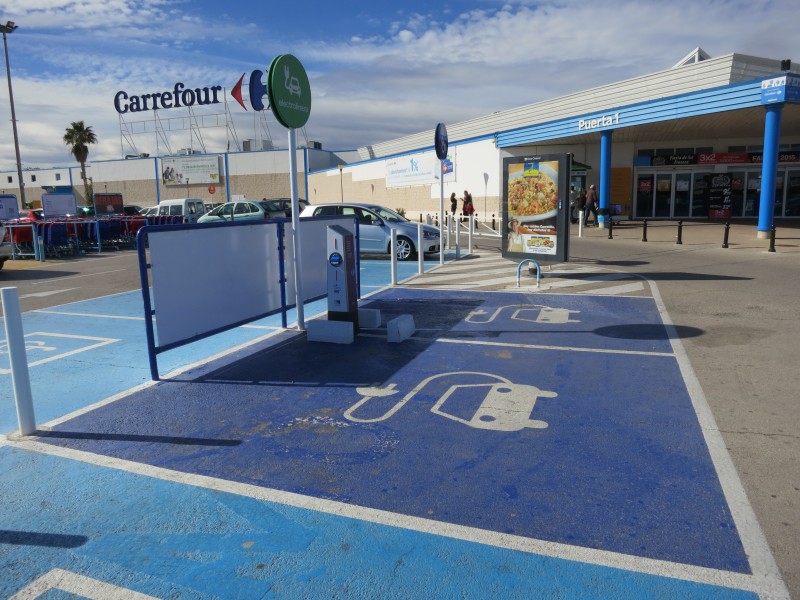 Carrefour campanar abre hoy